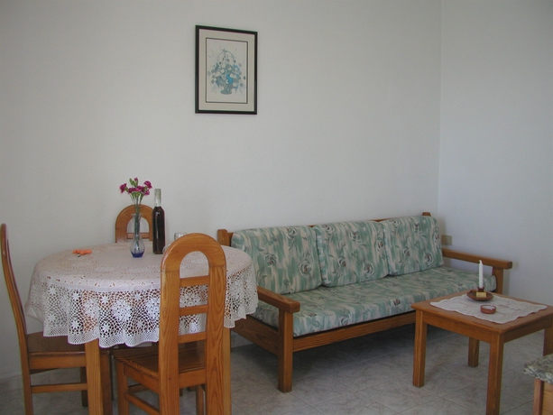 Imagen de la habitación del Apartamentos Bungalows Canary Islands. Foto 3