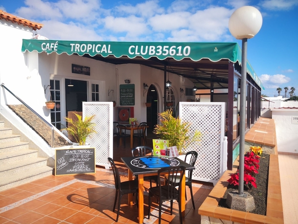 Imagen de los interiores del Apartamentos Bungalows Castillo Club Lake. Foto 12