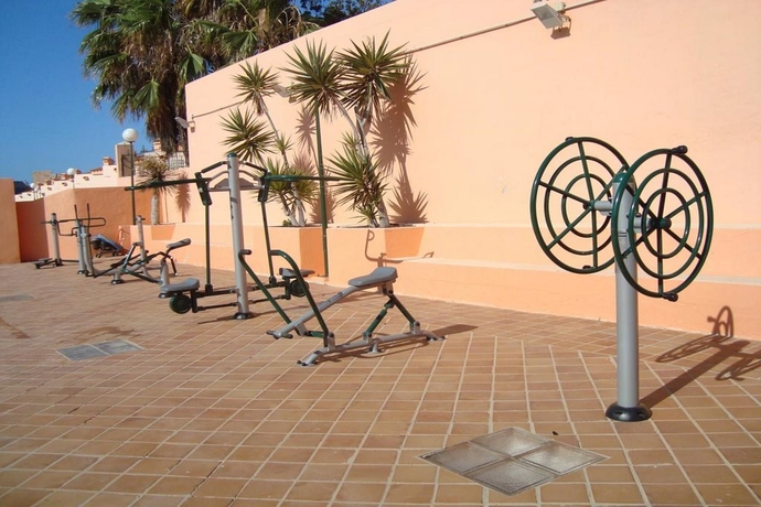 Imagen general del Apartamentos Bungalows Castillo Playa. Foto 15