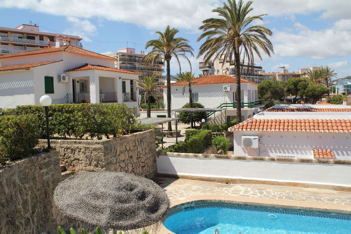 Imagen de los exteriores del Apartamentos Bungalows El Arenal. Foto 14