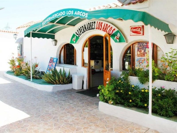 Imagen general del Apartamentos Bungalows Los Arcos. Foto 4