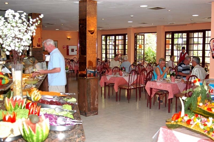 Imagen general del Apartamentos Bungalows Maspalomas Oasis Club. Foto 12