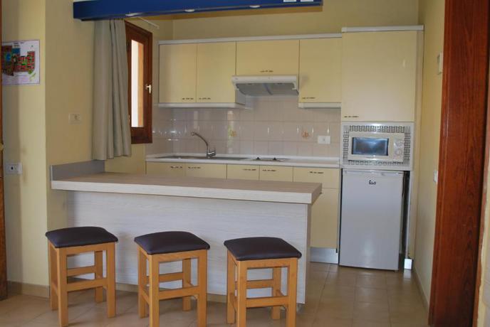 Imagen de la habitación del Apartamentos Bungalows Parque Bali. Foto 7