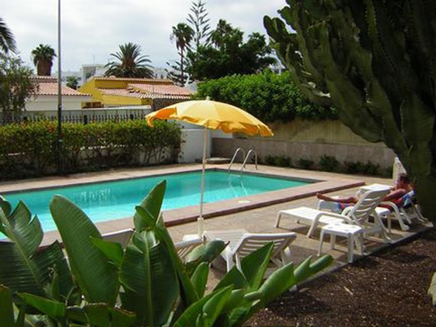 Imagen general del Apartamentos Bungalows Paso Chico - Caters To Gay Men. Foto 7