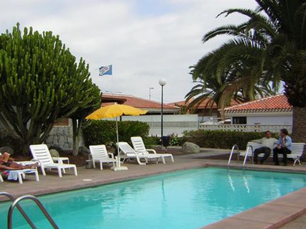 Imagen general del Apartamentos Bungalows Paso Chico - Caters To Gay Men. Foto 6