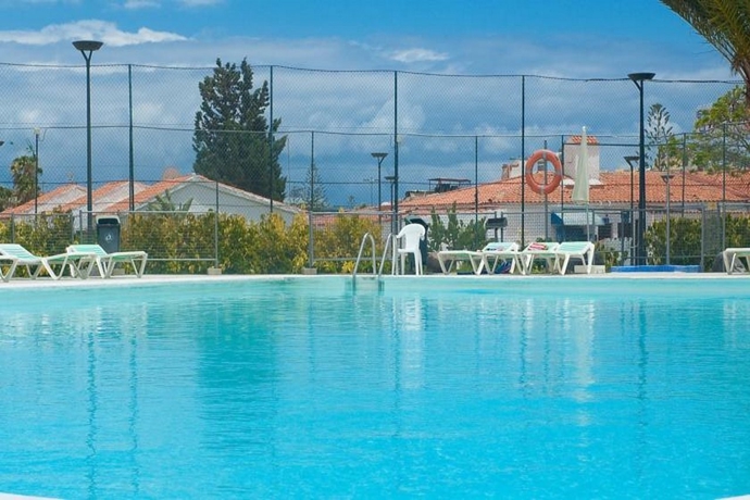 Imagen general del Apartamentos Bungalows Santa Clara. Foto 3