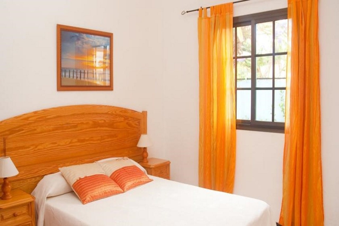 Imagen general del Apartamentos Bungalows Santa Clara. Foto 4