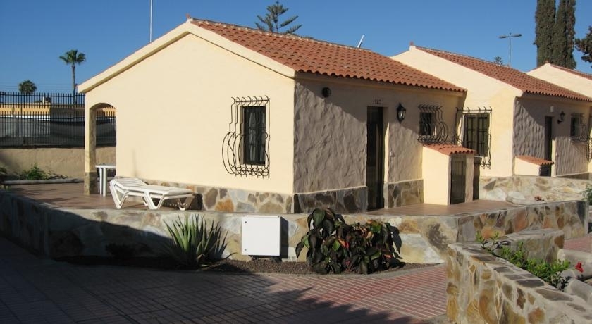 Imagen general del Apartamentos Bungalows Santa Fe. Foto 1