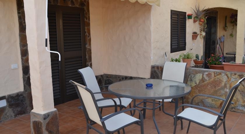 Imagen general del Apartamentos Bungalows Santa Fe. Foto 5
