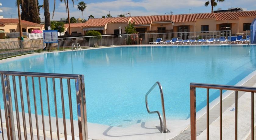 Imagen general del Apartamentos Bungalows Santa Fe. Foto 7
