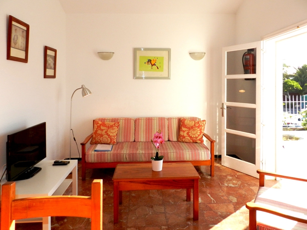 Imagen de los interiores del Apartamentos Bungalows las Almenas. Foto 15