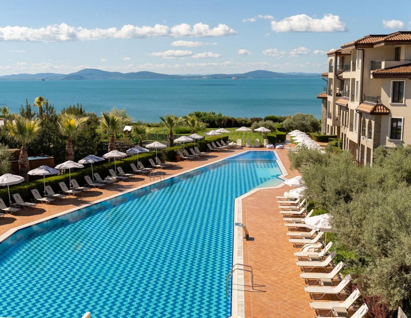 Imagen general del Apartamentos Burgas Beach Resort. Foto 3