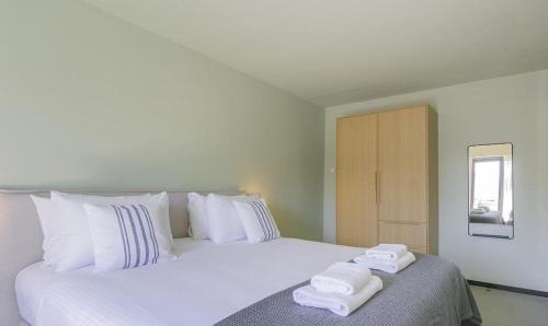 Imagen de la habitación del Apartamentos CATERINA Sagrera. Foto 20