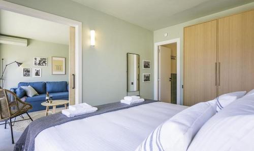 Imagen general del Apartamentos CATERINA Sagrera. Foto 9