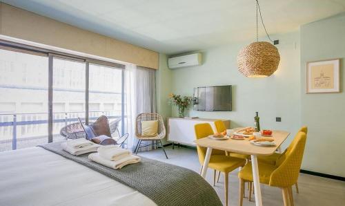 Imagen general del Apartamentos CATERINA Sagrera. Foto 14