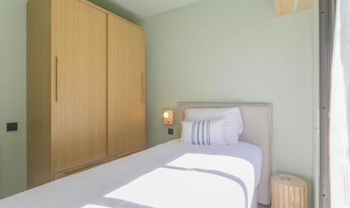 Imagen general del Apartamentos CATERINA Sagrera. Foto 16