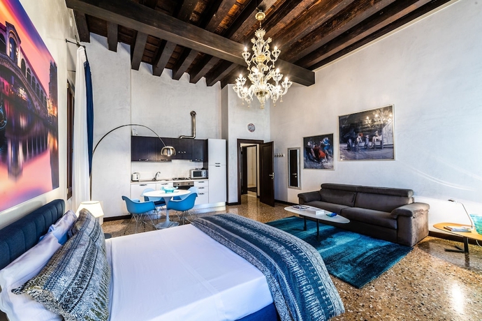 Imagen de la habitación del Apartamentos Ca Sant Angelo. Foto 15