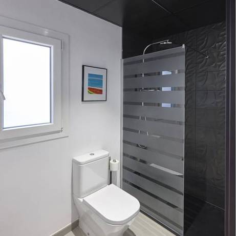 Imagen de la habitación del Apartamentos Caballerizas 3000. Foto 3