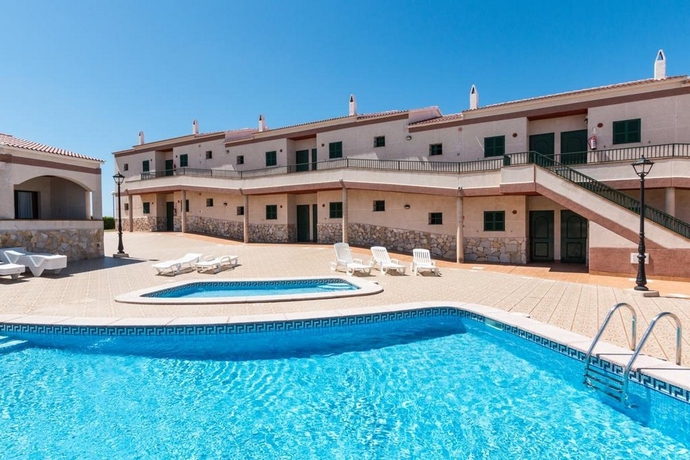 Imagen general del Apartamentos Cabo De Baños By Mij. Foto 11