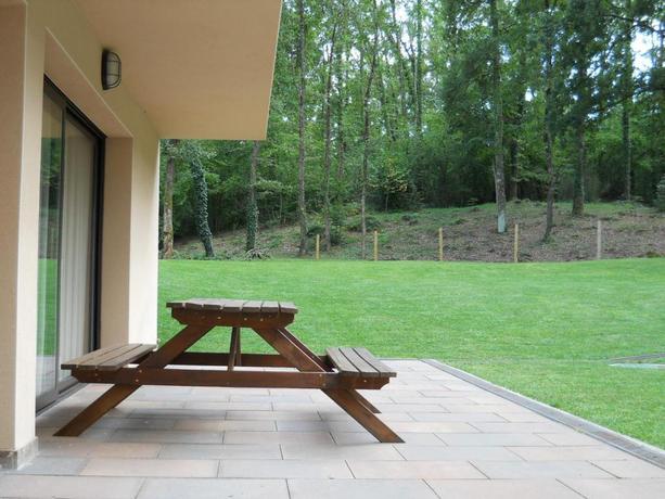 Imagen de los exteriores del Apartamentos Cal Cisteller. Foto 6