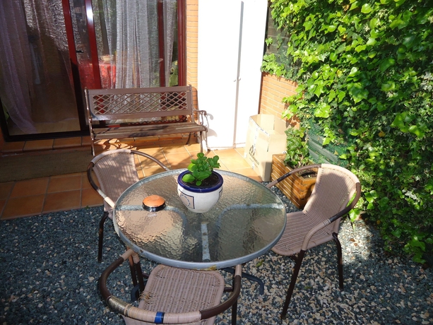 Imagen de los exteriores del Apartamentos Cala Boadella I. Foto 11