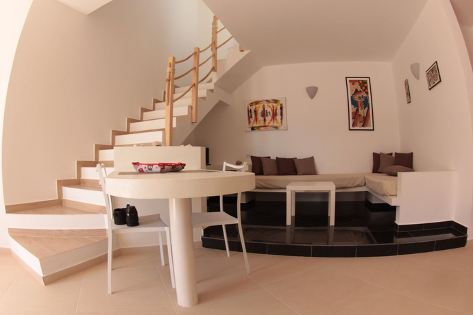 Imagen de los interiores del Apartamentos Cala Da Lua. Foto 16