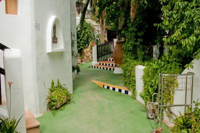 Imagen general del Apartamentos Cala Dor Park. Foto 3