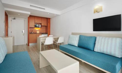 Imagen general del Apartamentos Cala D'or Playa. Foto 9