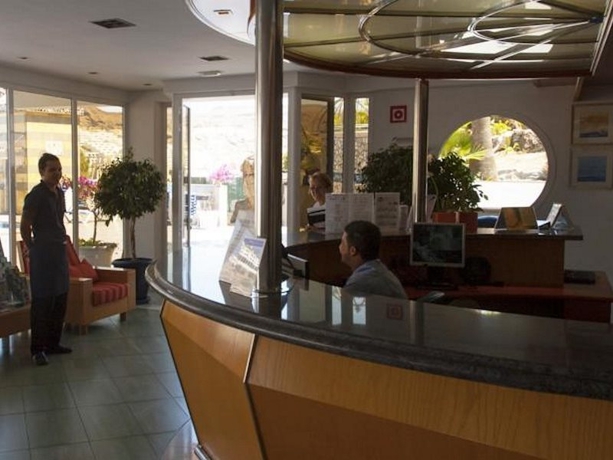 Imagen general del Apartamentos Cala Nova. Foto 1