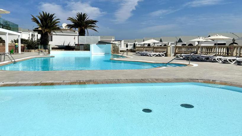 Imagen general del Apartamentos Caleta Dorada. Foto 10