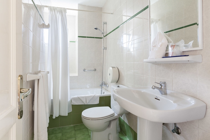 Imagen de la habitación del Apartamentos Caleta Garden. Foto 5