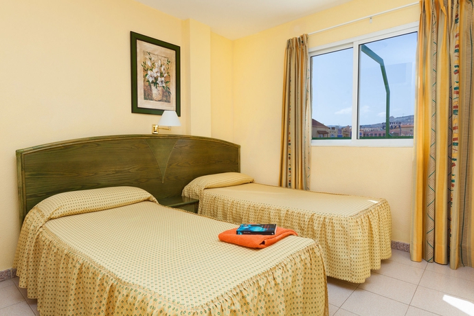 Imagen de la habitación del Apartamentos Caleta Garden. Foto 9