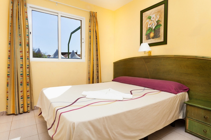 Imagen de la habitación del Apartamentos Caleta Garden. Foto 11