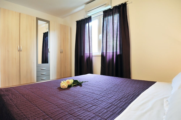 Imagen de la habitación del Apartamentos California, Dubrovnik. Foto 7