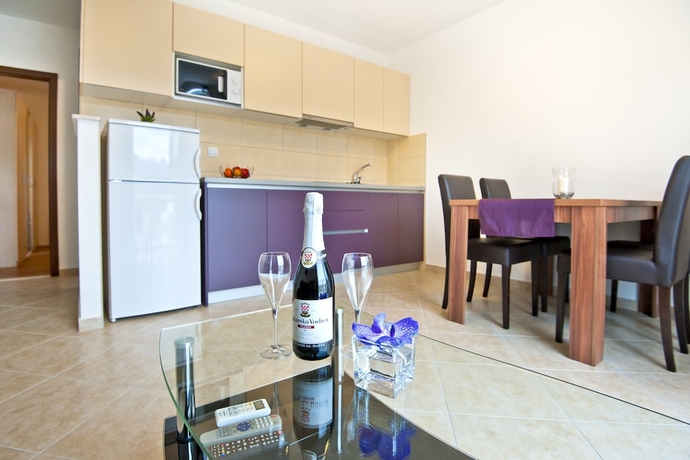 Imagen de la habitación del Apartamentos California, Dubrovnik. Foto 14