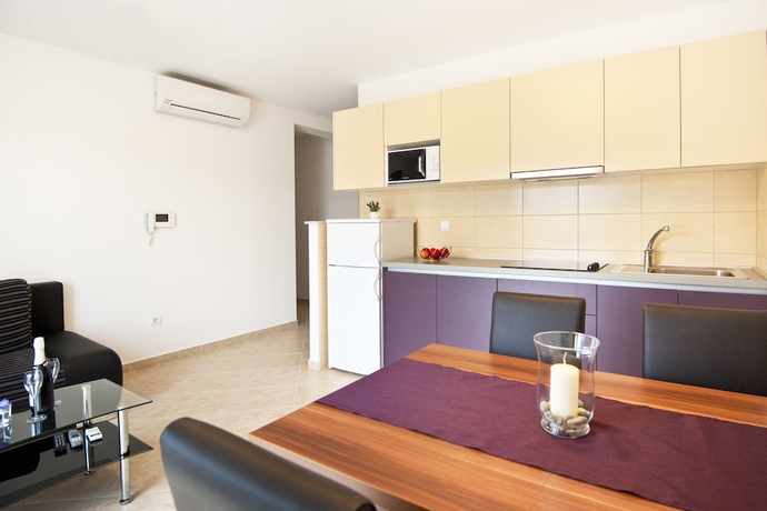 Imagen de la habitación del Apartamentos California, Dubrovnik. Foto 16