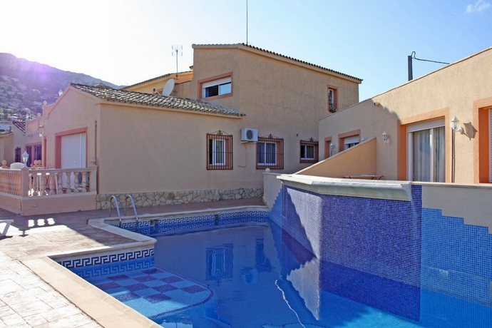 Imagen general del Apartamentos Calpe Puerto Blanco 3000. Foto 30