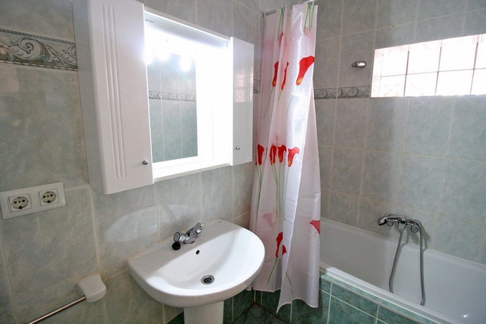 Imagen general del Apartamentos Calpe Puerto Blanco 3000. Foto 14