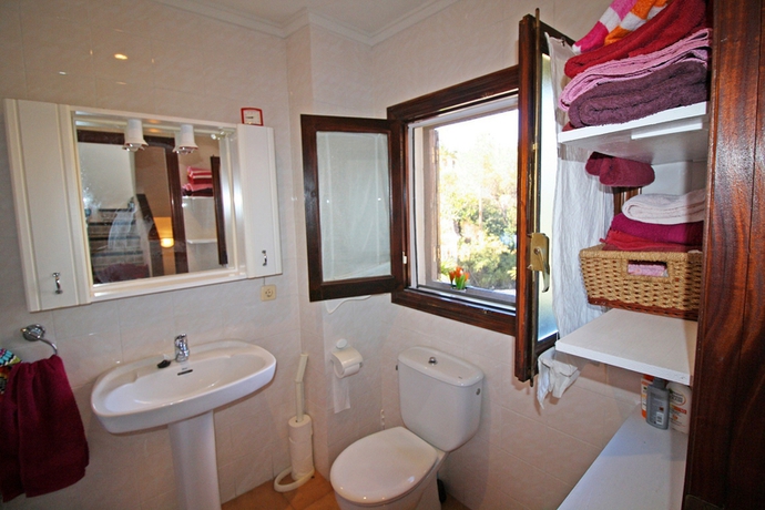 Imagen general del Apartamentos Calpe Puerto Blanco 3000. Foto 27