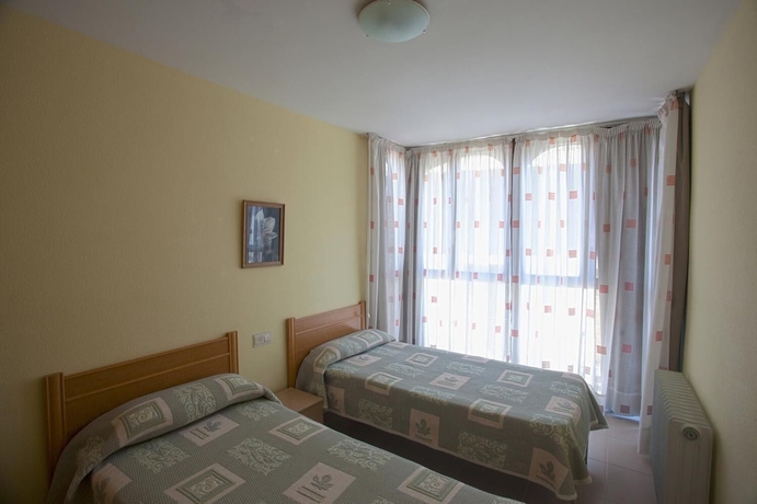 Imagen de la habitación del Apartamentos Cambras. Foto 4