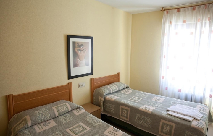 Imagen de la habitación del Apartamentos Cambras. Foto 5