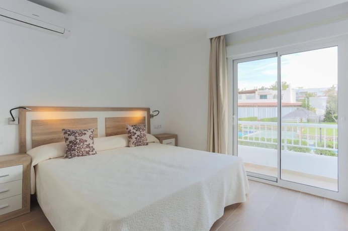 Imagen de la habitación del Apartamentos Camelina Suites. Foto 3