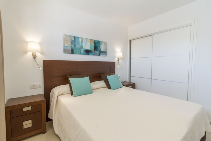 Imagen de la habitación del Apartamentos Camelina Suites. Foto 10