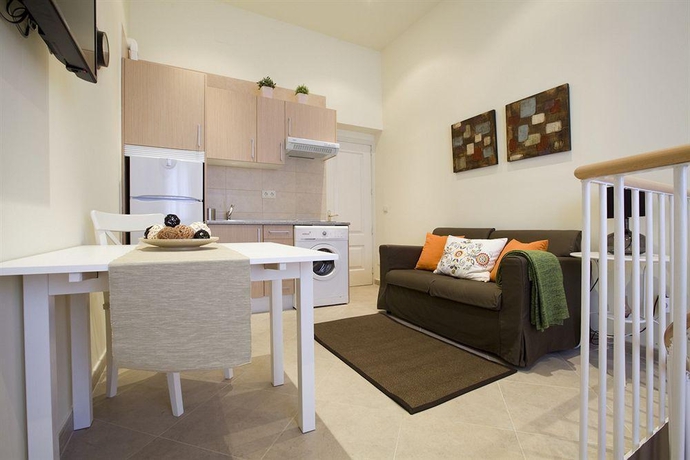 Imagen general del Apartamentos Camino Del Prado. Foto 6