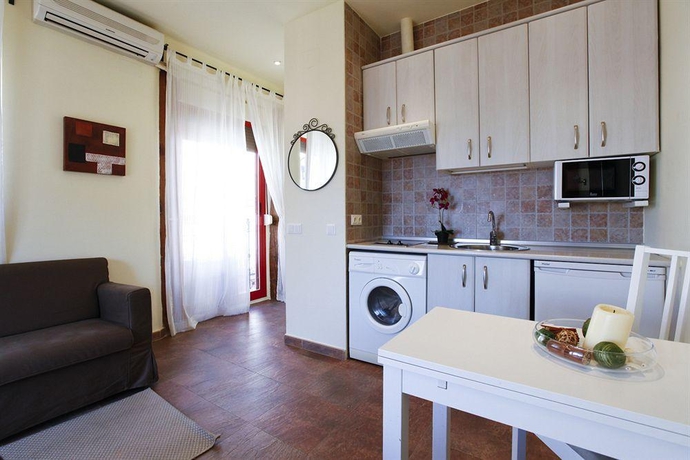 Imagen general del Apartamentos Camino Del Prado. Foto 14