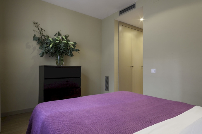 Imagen de la habitación del Apartamentos Camp Nou. Foto 3