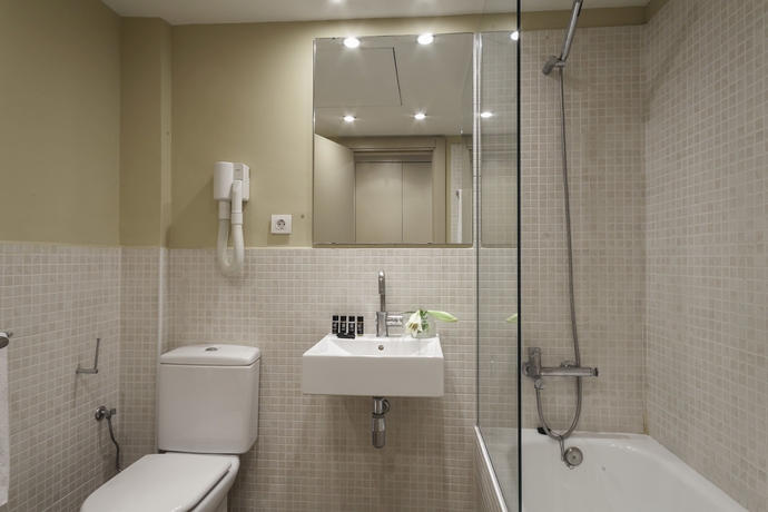 Imagen de la habitación del Apartamentos Camp Nou. Foto 11