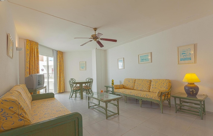 Imagen de la habitación del Apartamentos Can Salia. Foto 6