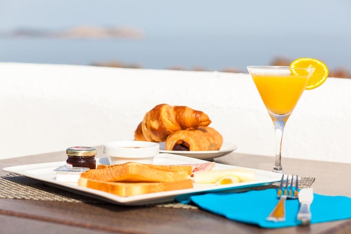 Imagen del bar/restaurante del Apartamentos Can Salia. Foto 2