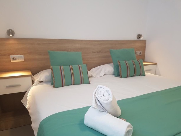 Imagen de la habitación del Apartamentos Canteras Suites. Foto 12